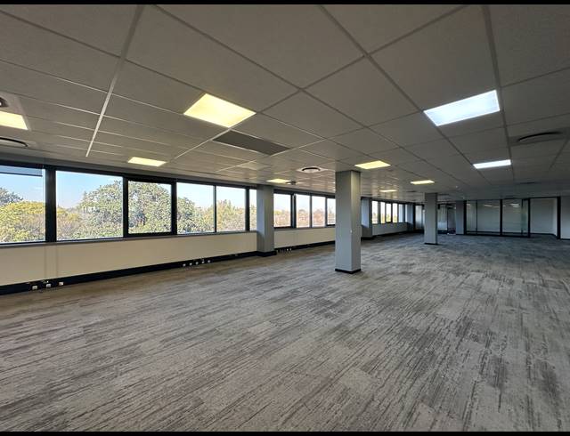 750M² OFFICE TO LET IN DORINGKLOOF